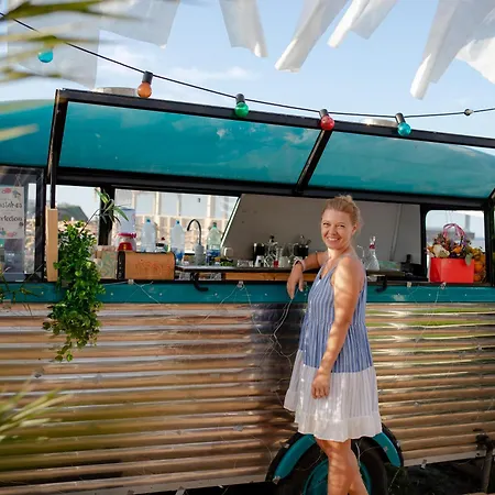 营地 Seaside Tiny House Village *