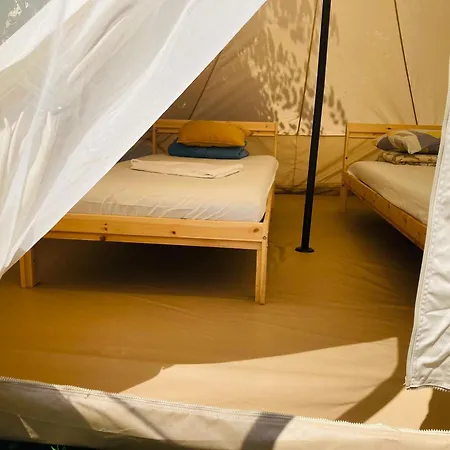 营地 Seaside Tiny House Village *