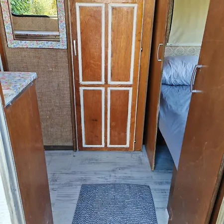 Seaside Tiny House Village 营地 旧瓦马