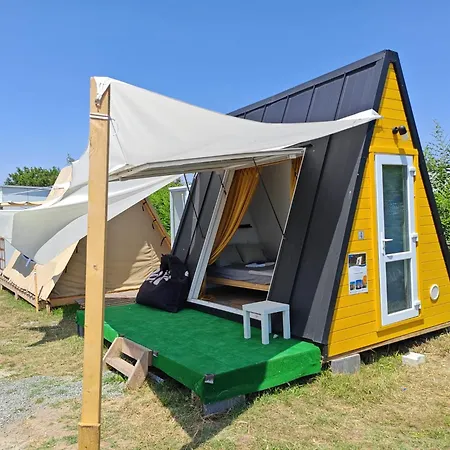 Seaside Tiny House Village * Vama Veche