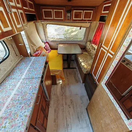 Seaside Tiny House Village Vama Veche
